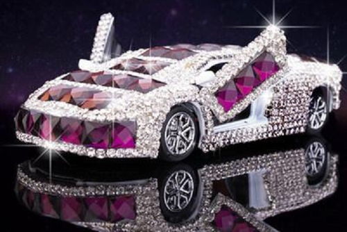 汽車飾品加盟費(fèi)用解析 總投資13.71萬(wàn)元背后的細(xì)節(jié)